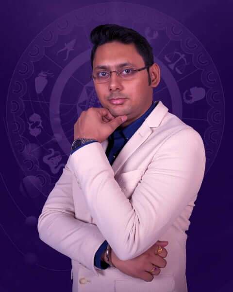 good astrologer in north kolkata Astrologer Debraj Acharya